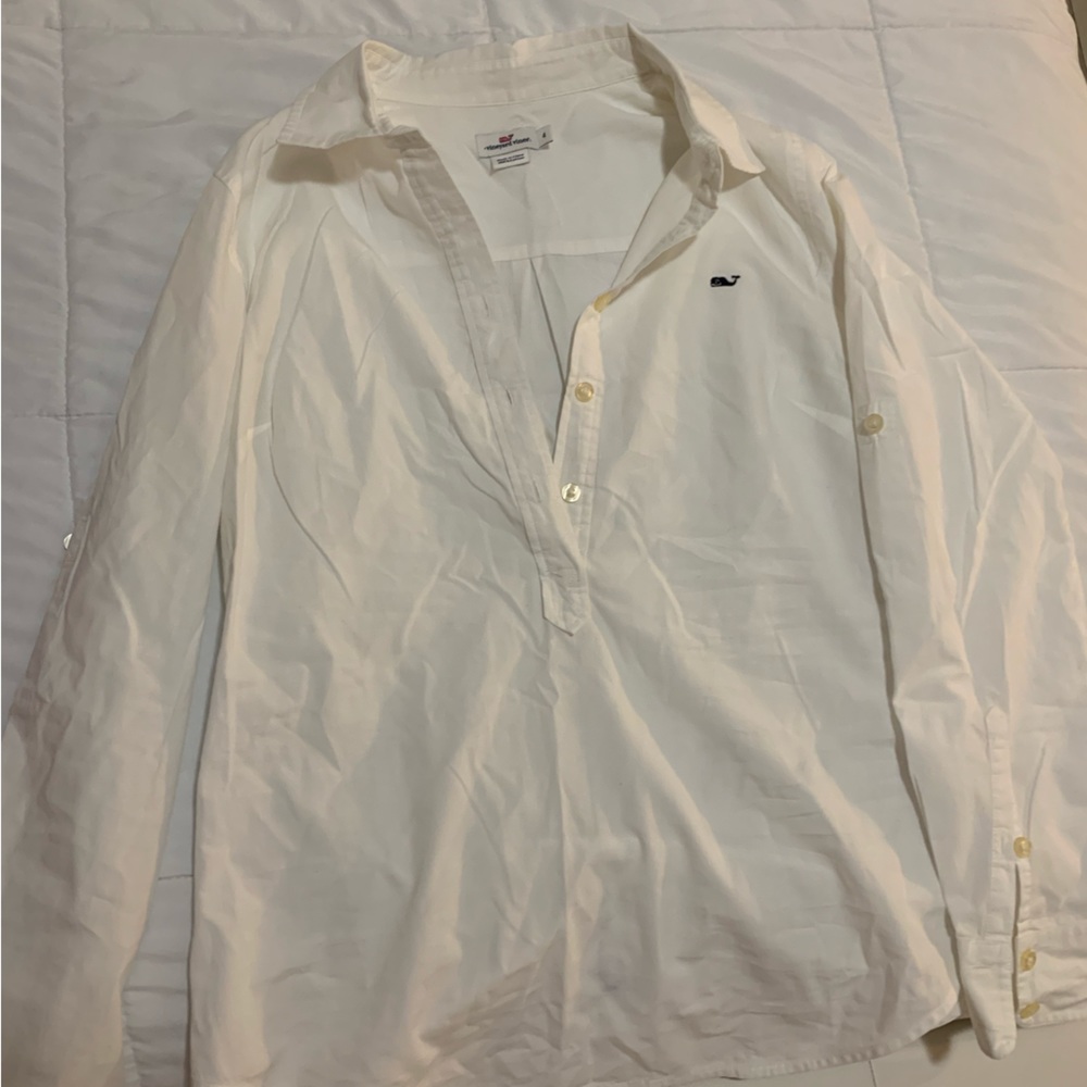 Vineyard vines half button up so cute and on trend